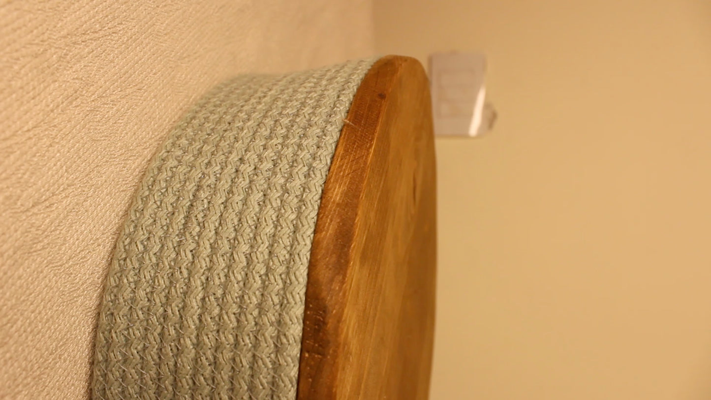 Set of 2 baskets with wood lid