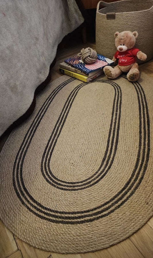Rug oval shape