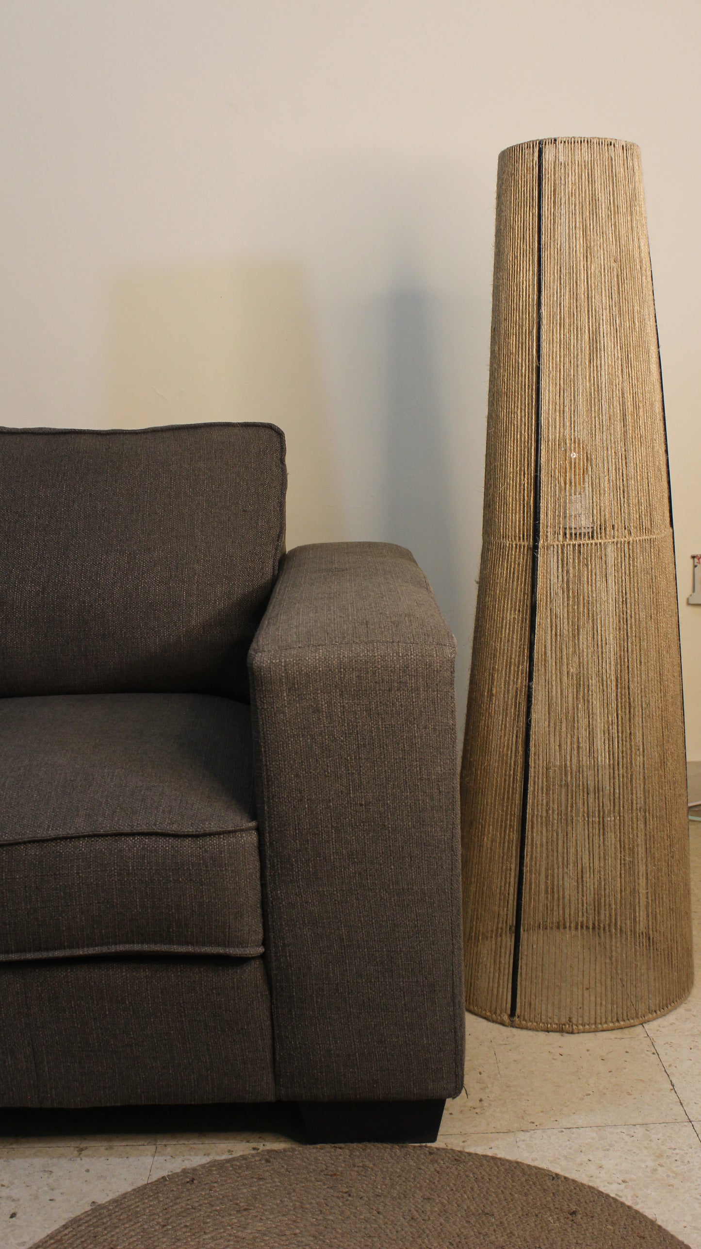Floor lamp