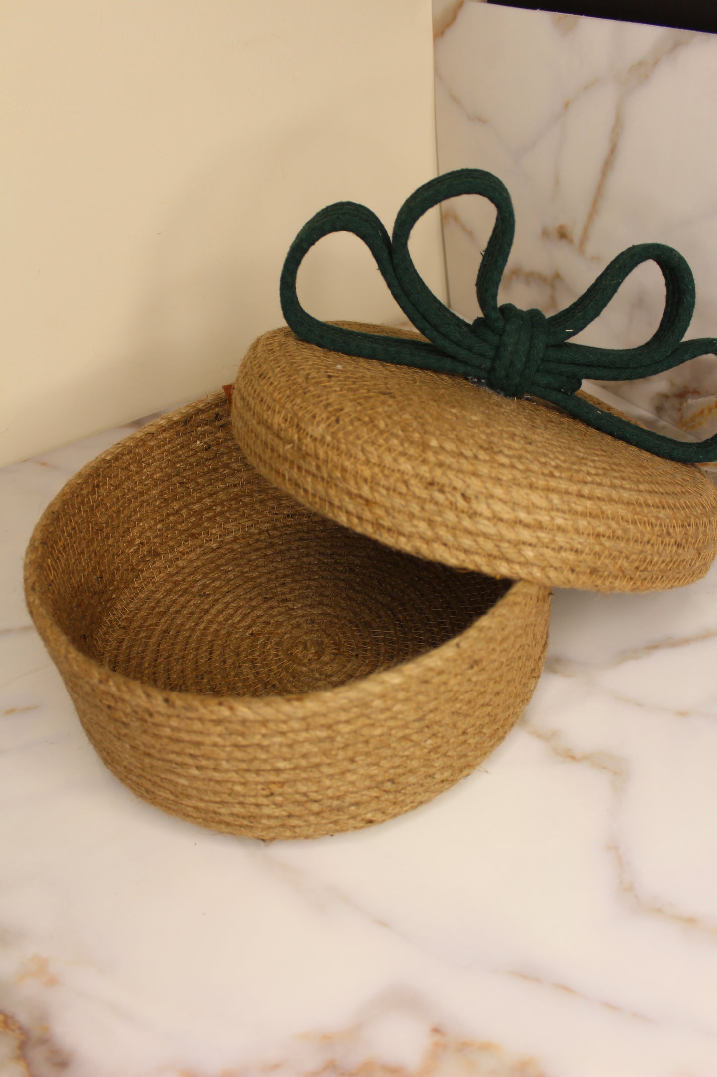 Product Specs – Set of 2 Round Baskets