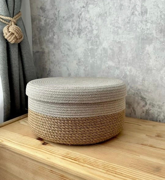 Basket With Lid