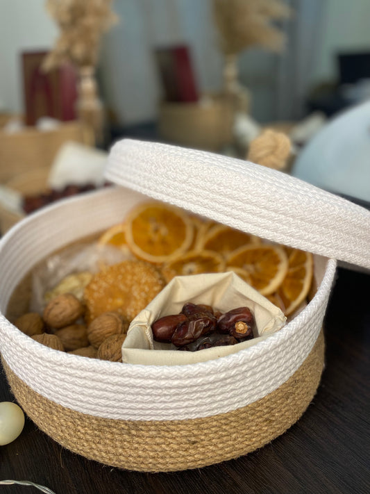 Basket With Lid And Handle