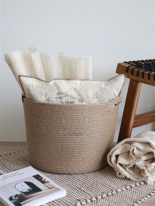 Deep round organizer